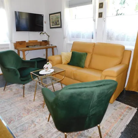 Vakantiehuis Vali's Paradise *